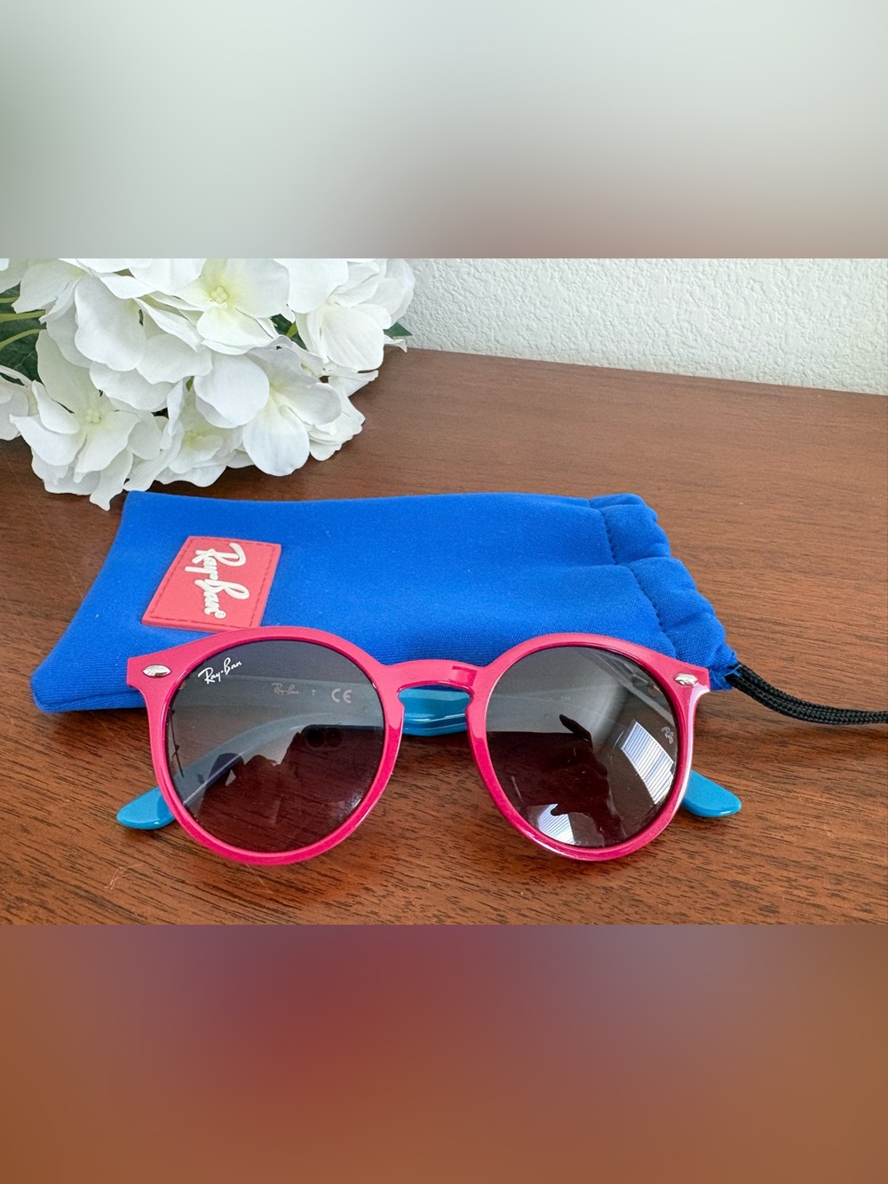 Ray-Ban Kids Hot Pink Round Sunglasses with Dark Lenses